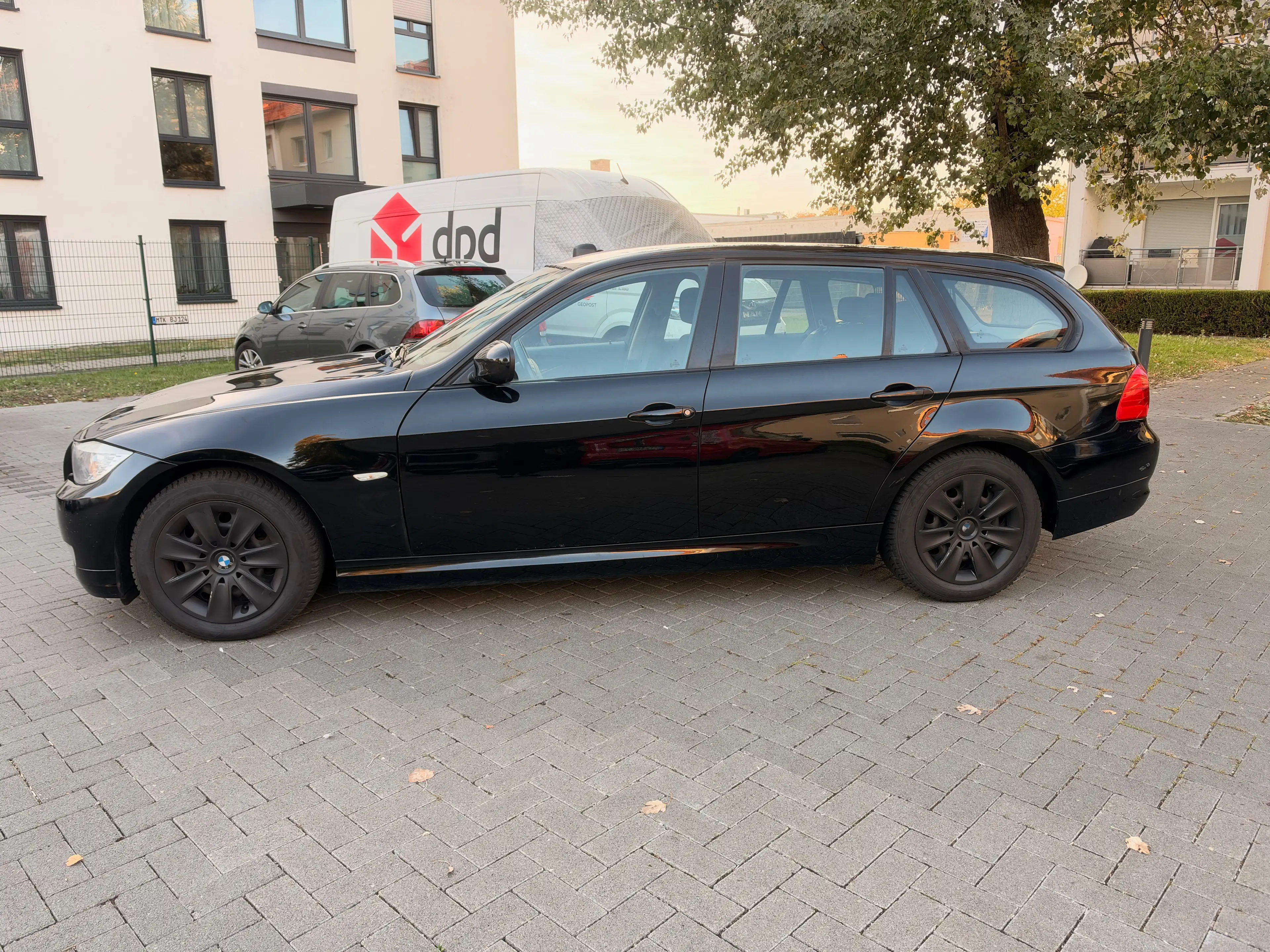 BMW 318 318 i TÜV NEU Kamera Allwetterreifen — photo 4