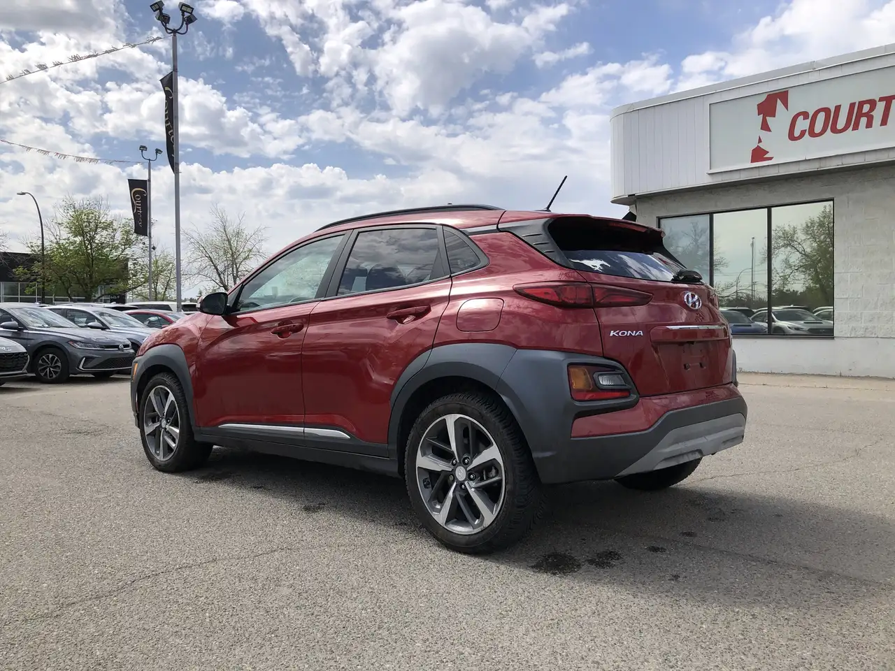 Hyundai KONA снимка Hyundai KONA