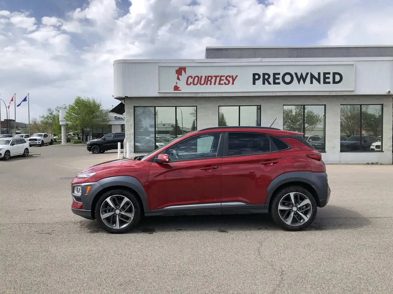 Hyundai KONA снимка Hyundai KONA