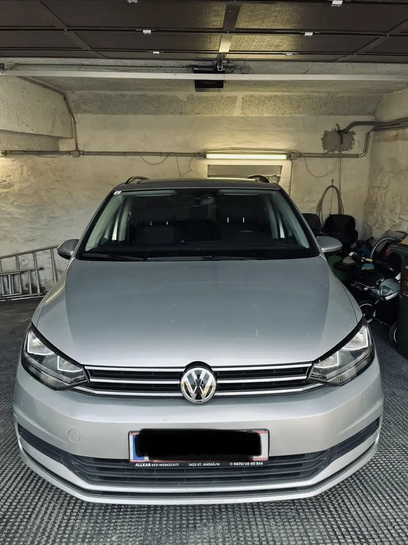Volkswagen Touran Comfortline 1,6 SCR TDI - 2