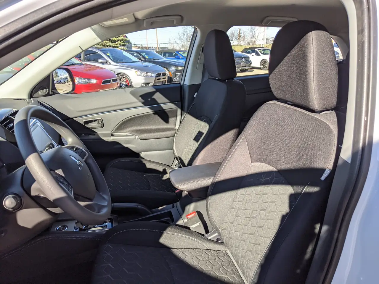 Mitsubishi RVR снимка Mitsubishi RVR