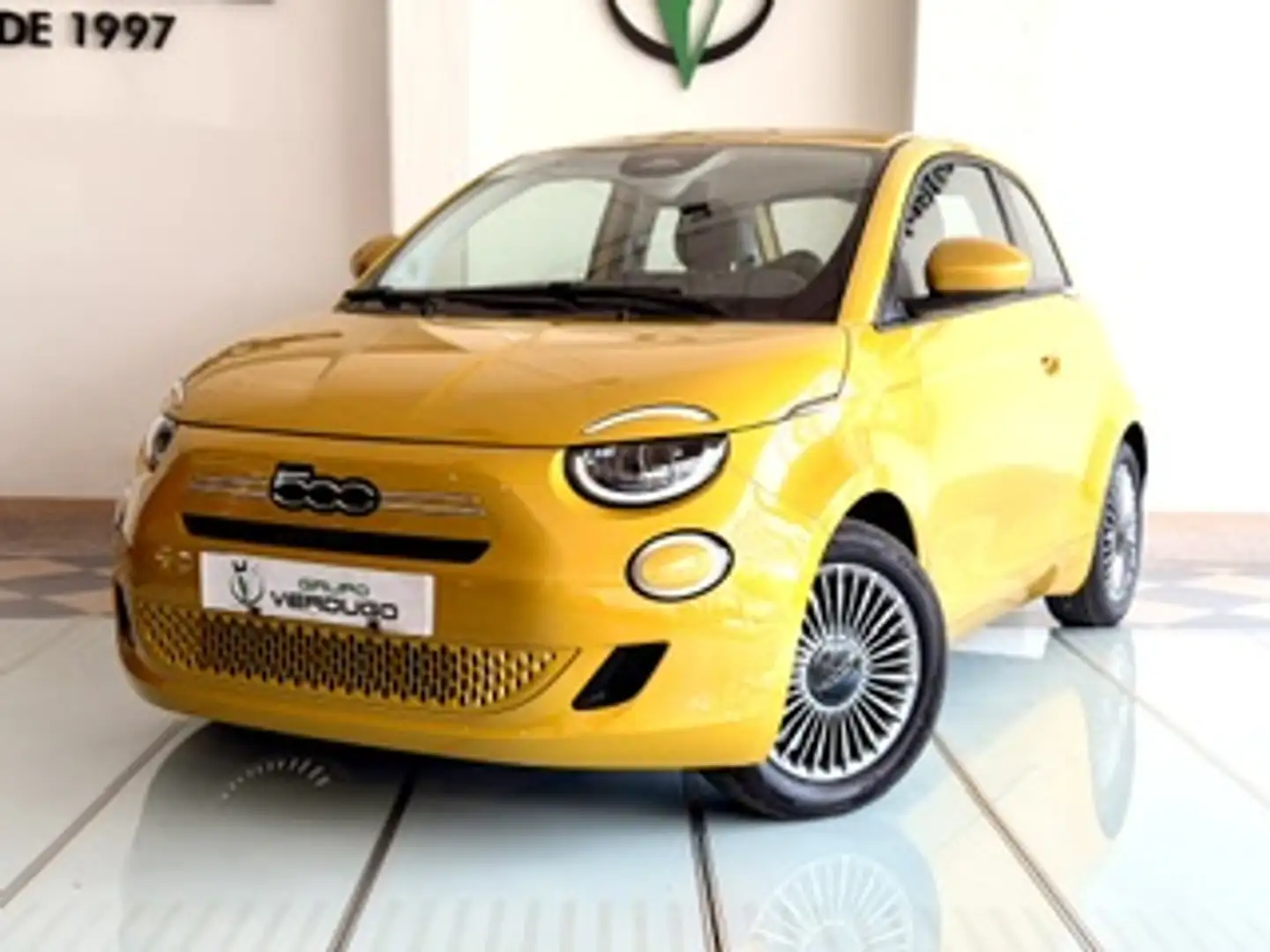 Fiat 500 1.0 Hybrid Torino 48kW Amarillo - 1