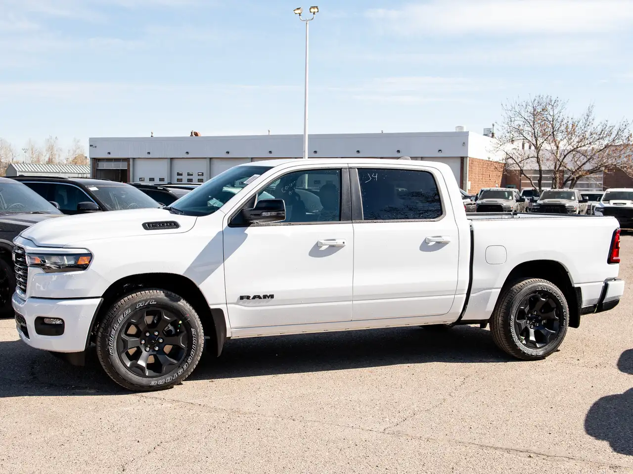 RAM 1500 снимка RAM 1500