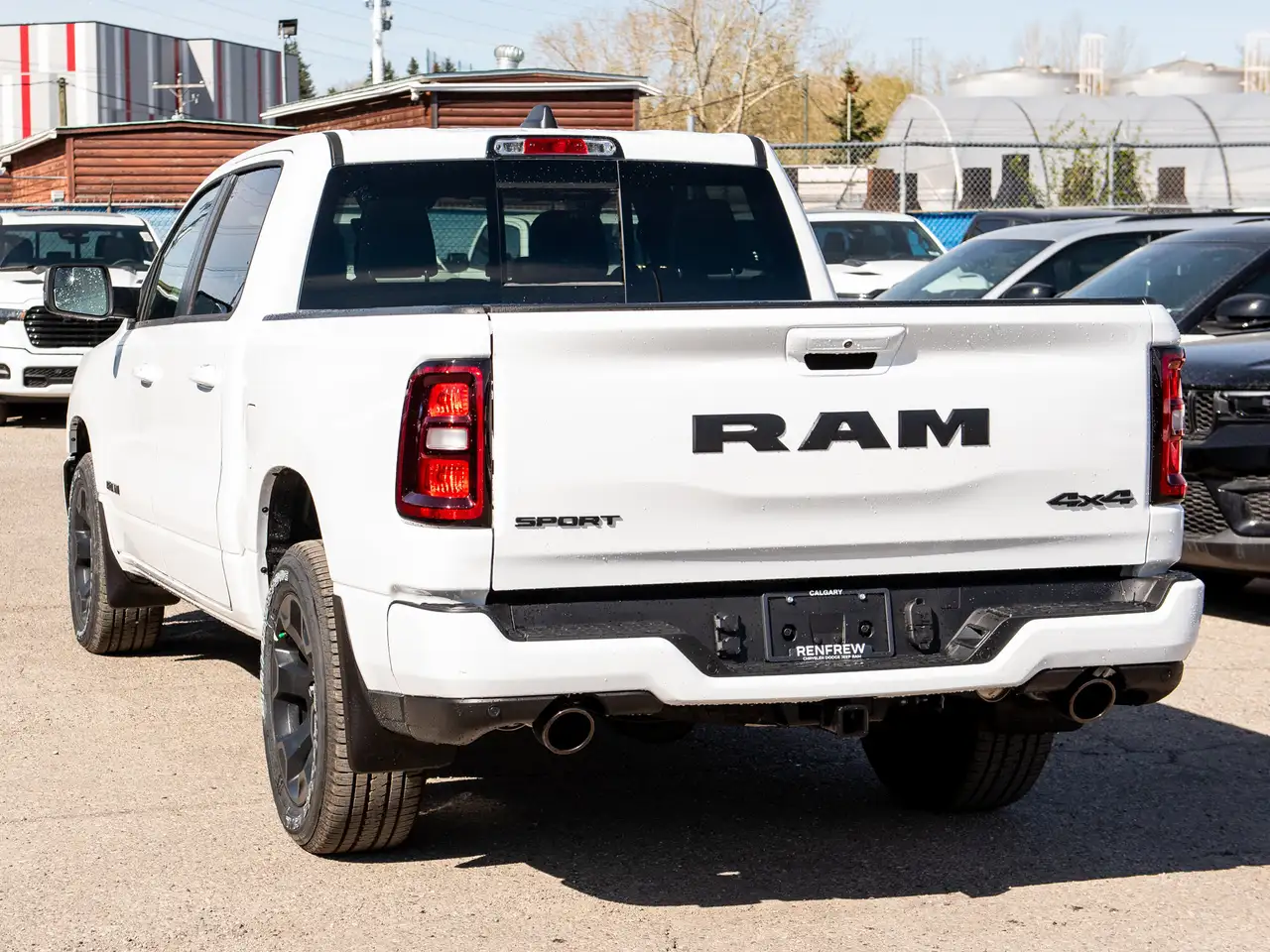 RAM 1500 снимка RAM 1500