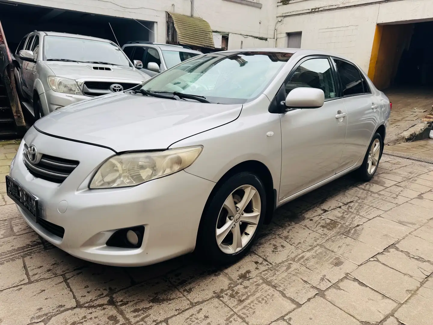 Toyota Corolla 1.6 VVT-i Sol - 1