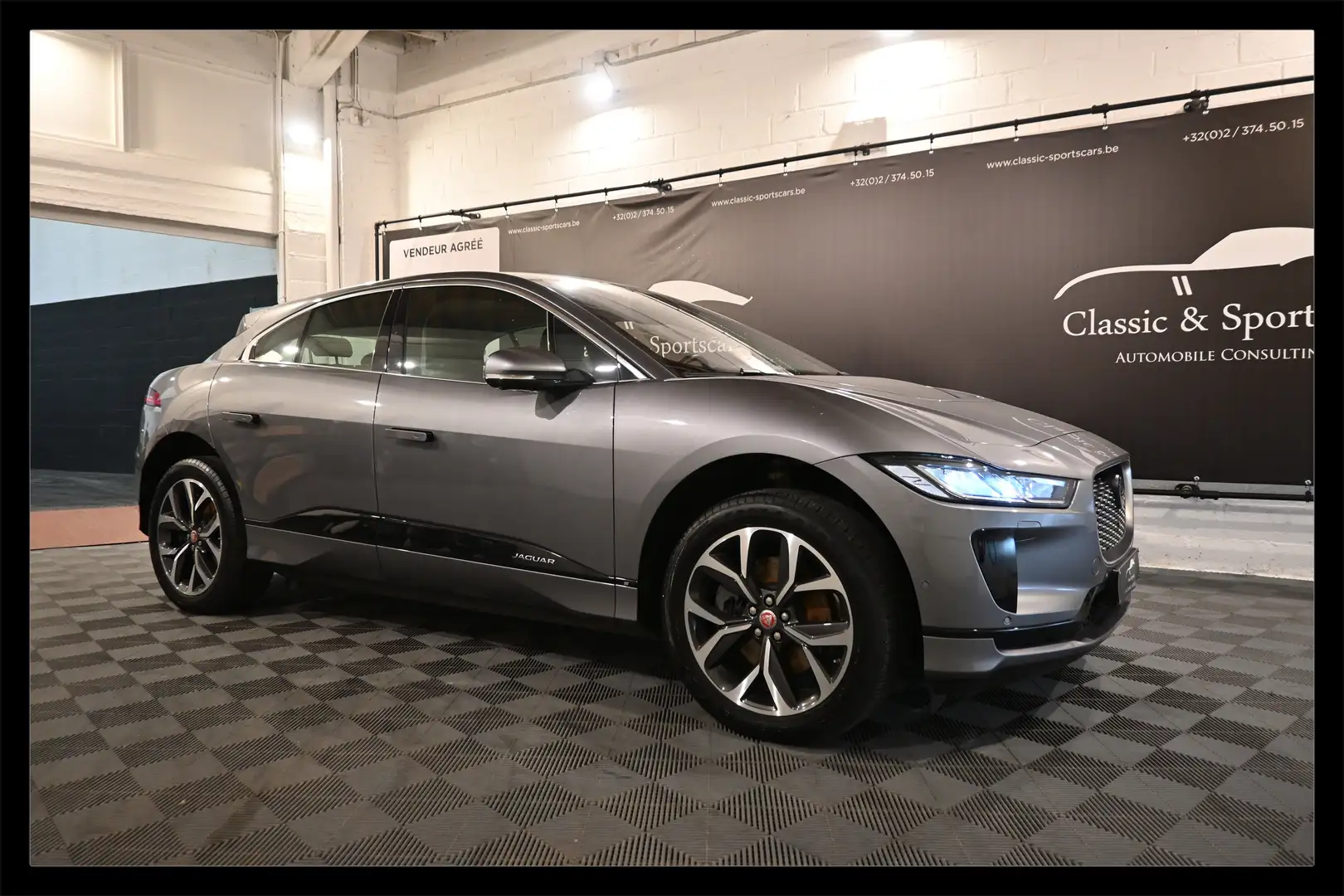 Jaguar I-Pace FACELIFT EV400 R-DYNAMIC / MERIDIAN / CAMERA 360 Grijs - 1