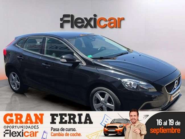 Volvo V40 D2 Inscription 120 - foto 1