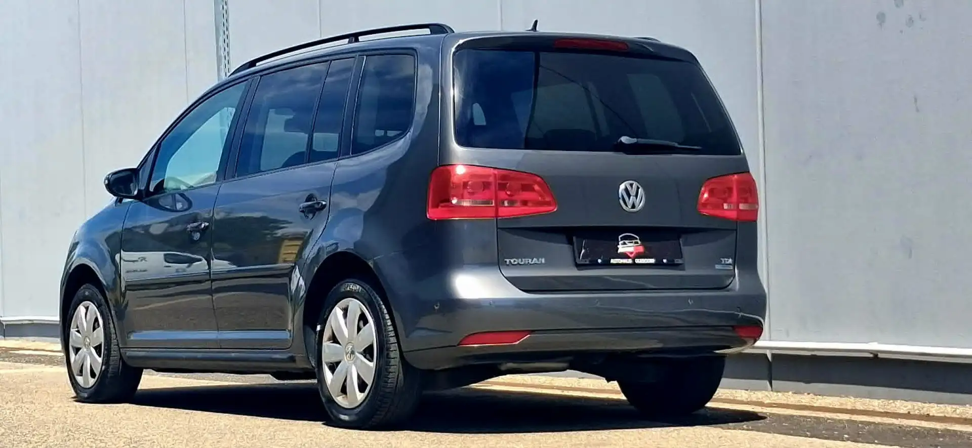 Volkswagen Touran Comfortline 1,6 BMT TDI DPF Pickerl 2/2027+4 Grau - 2