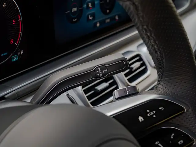 Mercedes-Benz GLE view 14