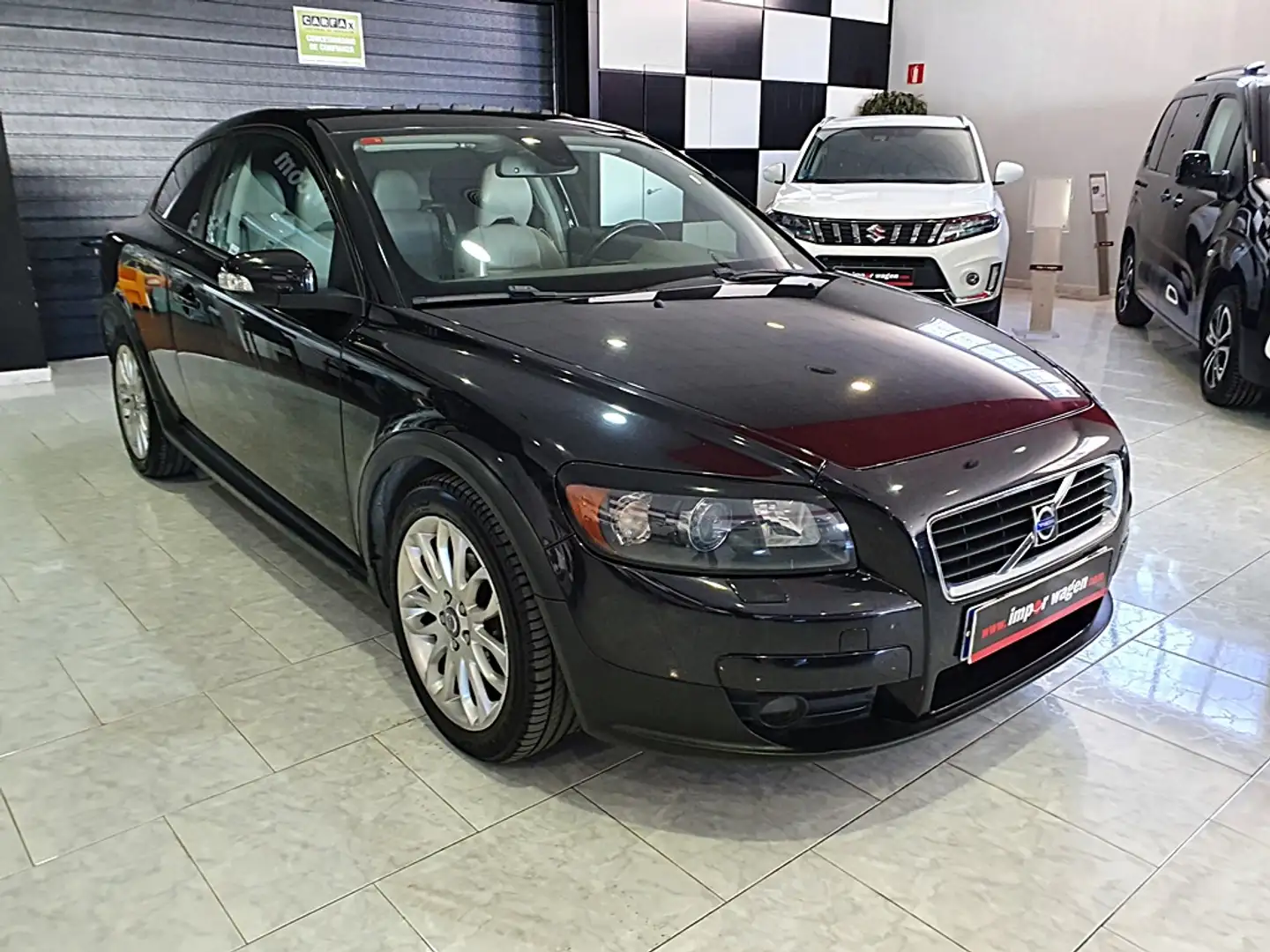Volvo C30 1.6D DRIVe Summum 115 Negro - 2