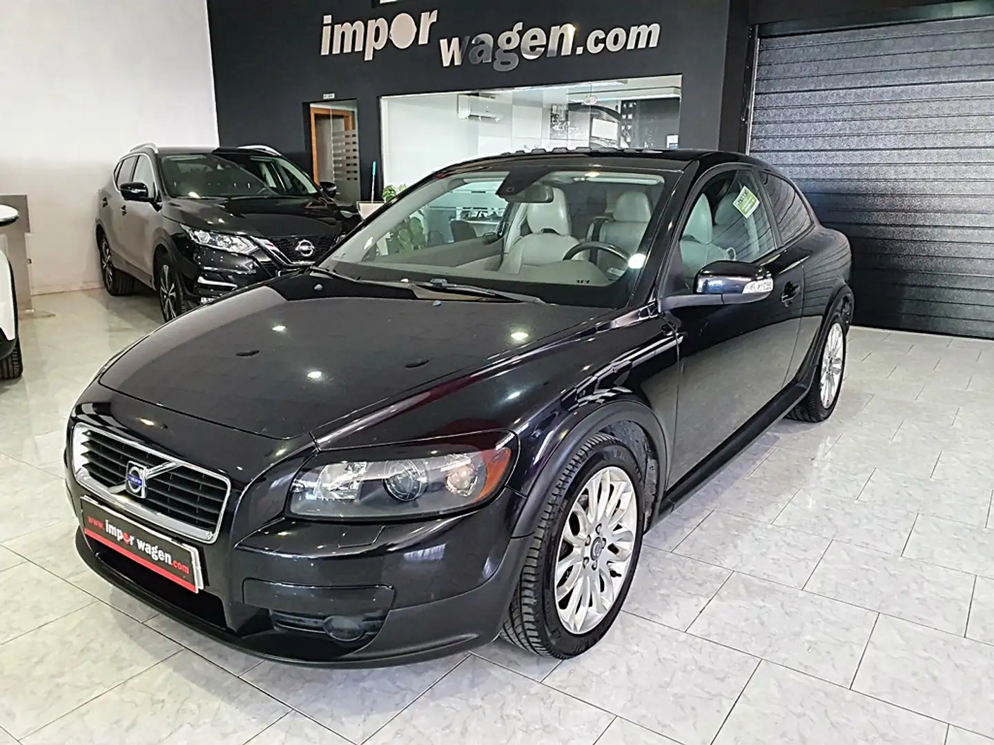 Volvo C30 1.6D DRIVe Summum 115 Negro - 1