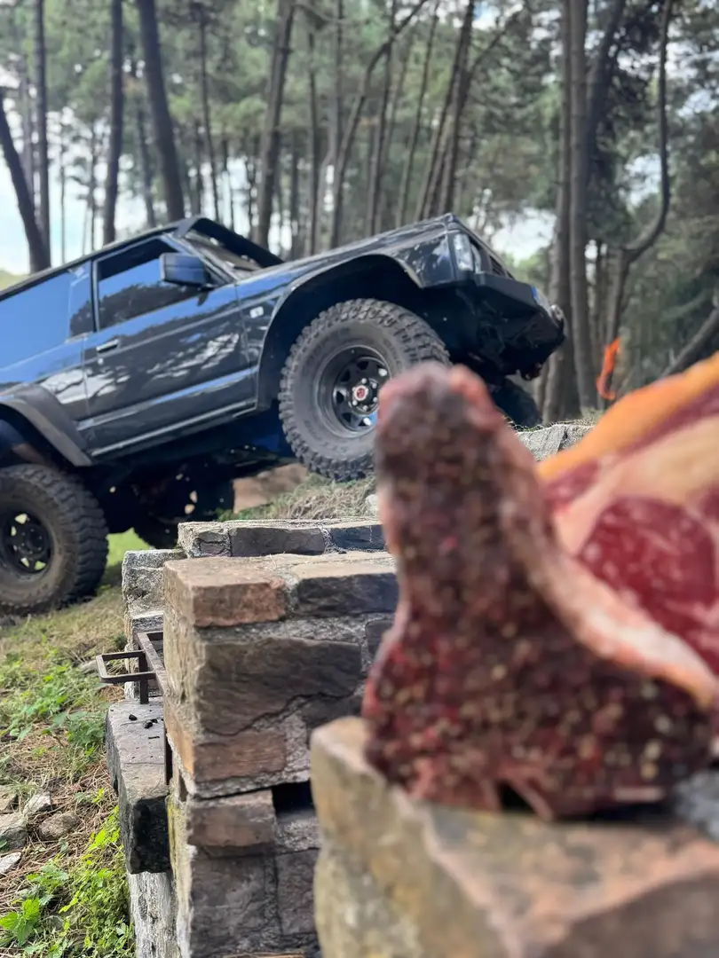 Nissan Patrol GR 2.8 td y60 autovettura storica 5 posti Gris - 1