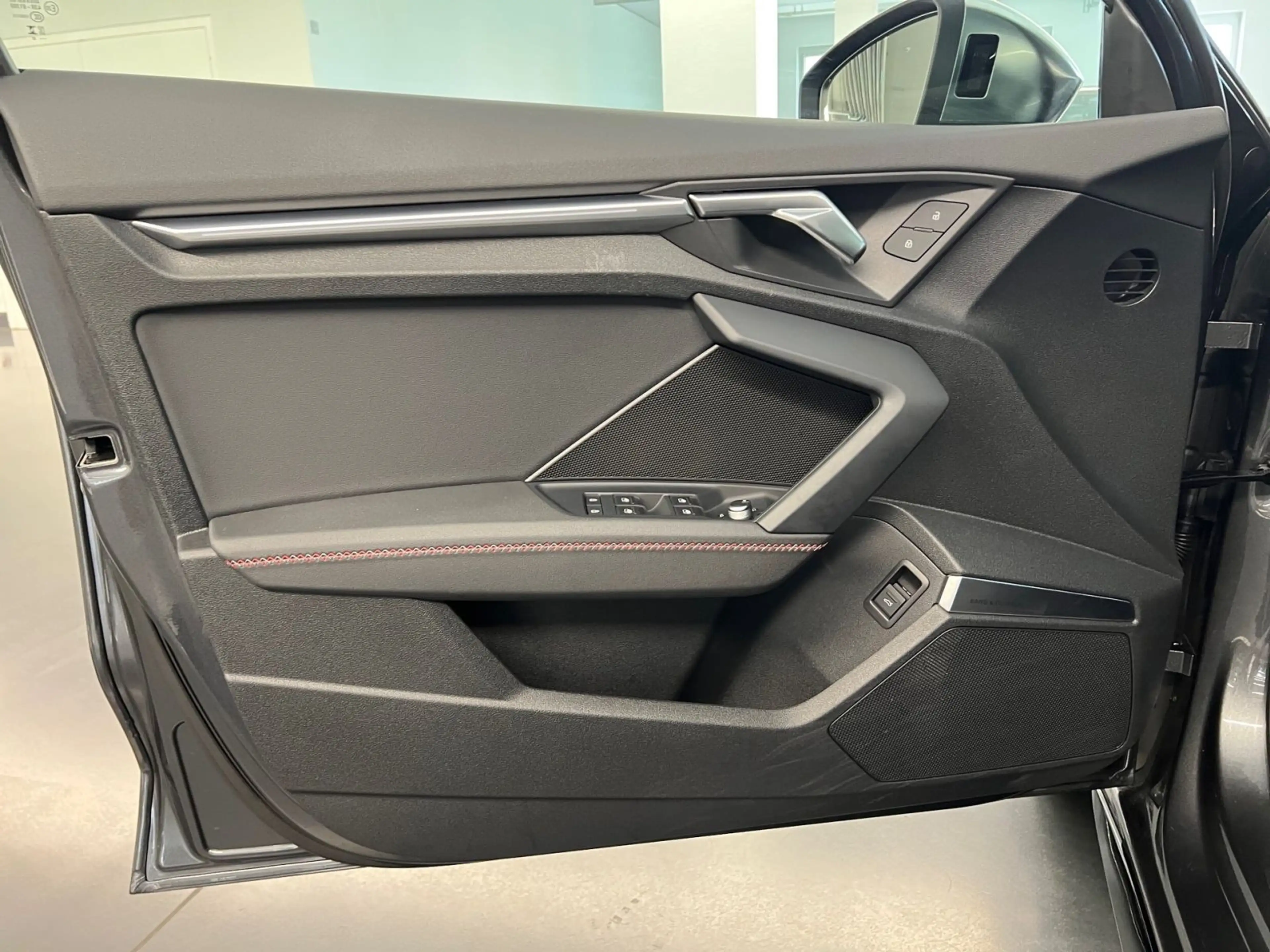 Audi S3 TFSI S tronic Navi VC B&O DAB Tempo — photo 7