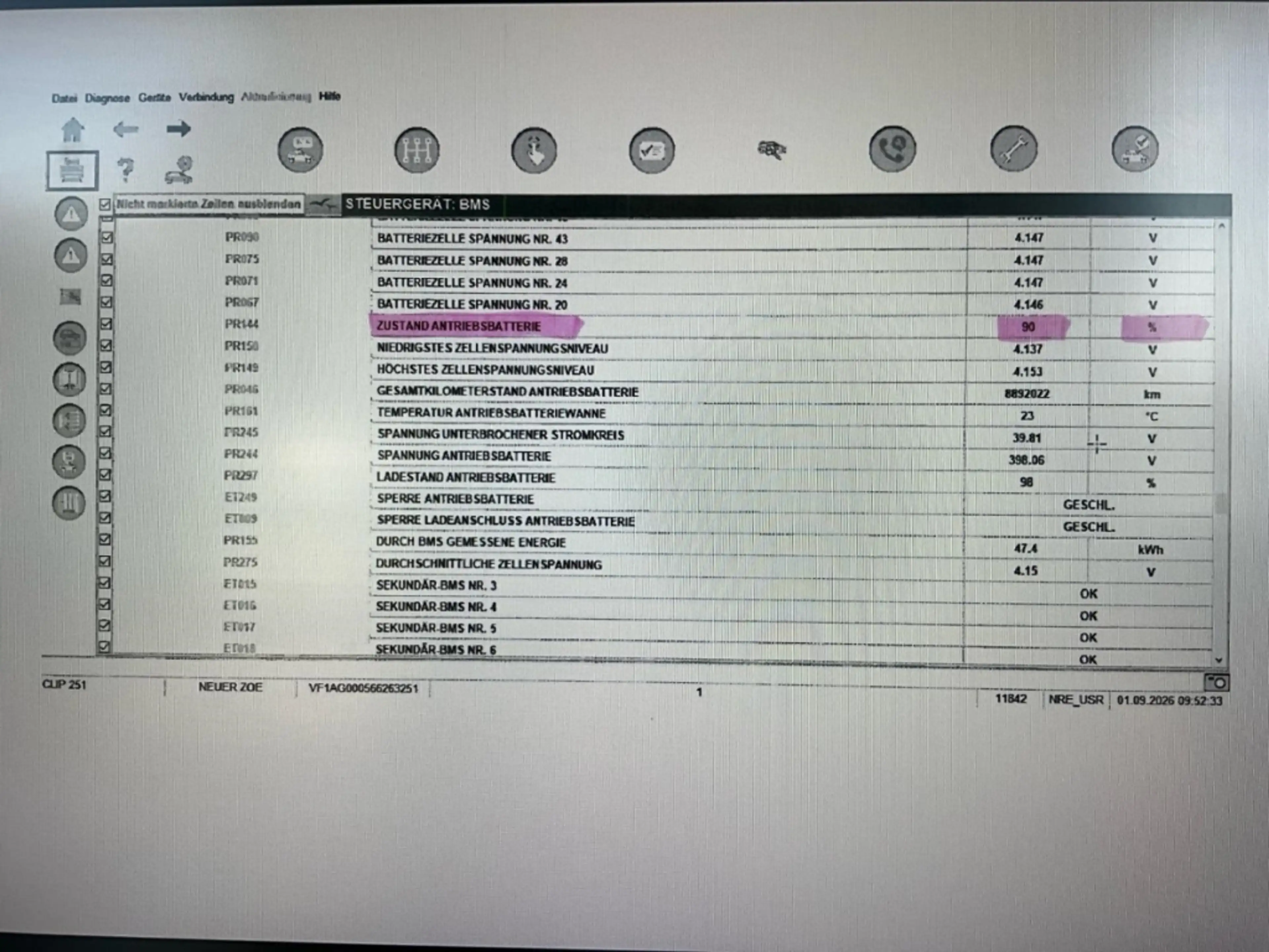 Renault ZOE Experience Digitales Cockpit LED Apple CarPlay — photo 15