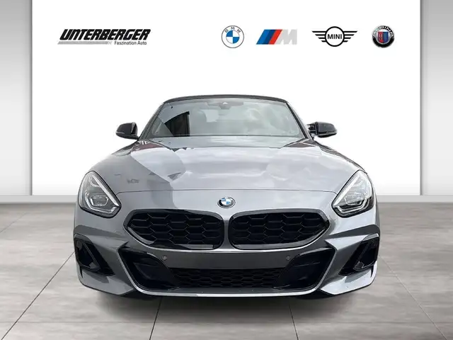 BMW Z4 view 2