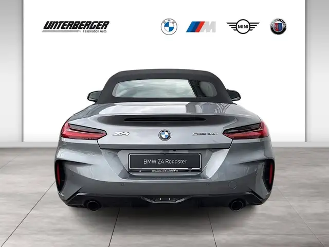 BMW Z4 view 5
