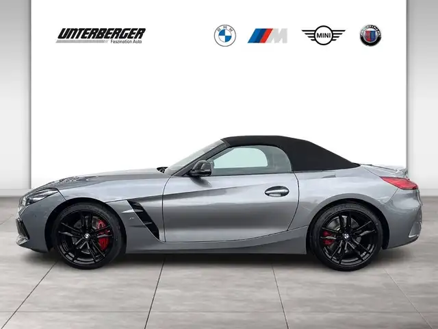BMW Z4 view 3