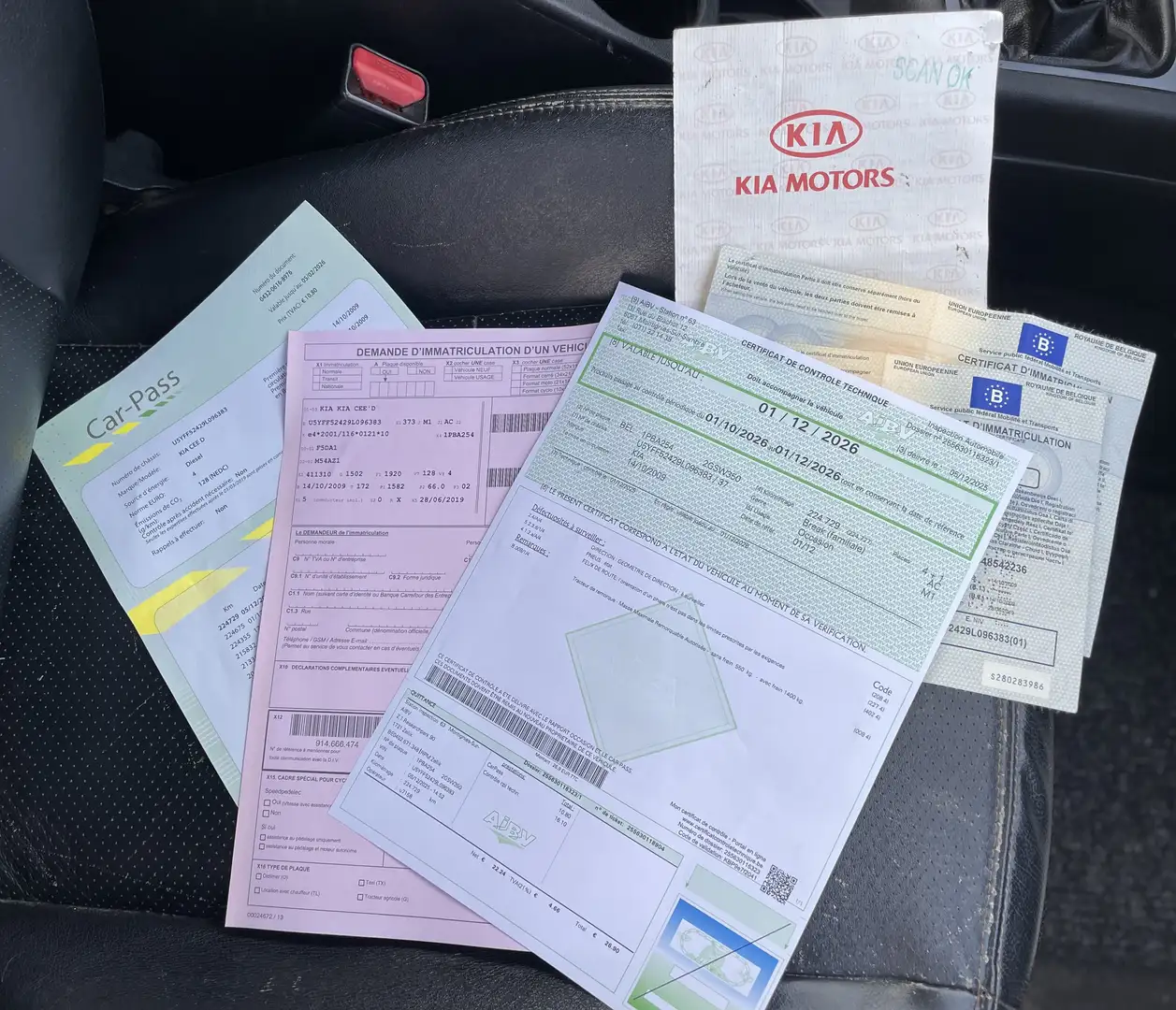 Kia Ceed SW / cee'd SW 1.6 Turbo CRDi/ Prête à immatriculer/ Cuir/e/ Ac - 2