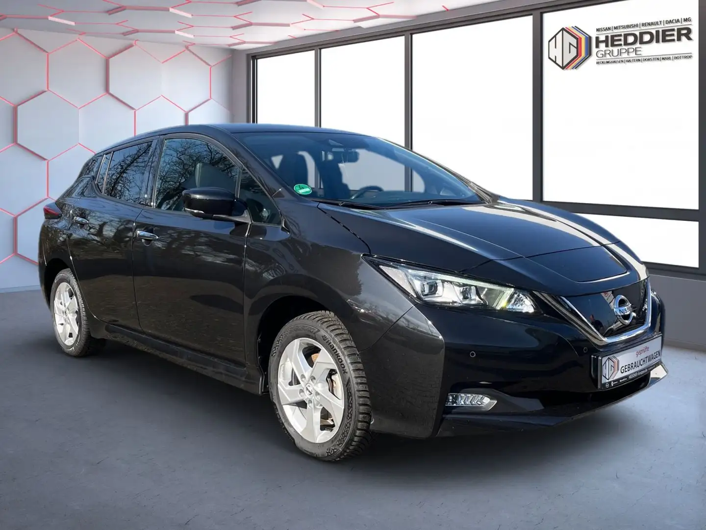 Nissan Leaf e+ Tekna 62kWh Schwarz - 2
