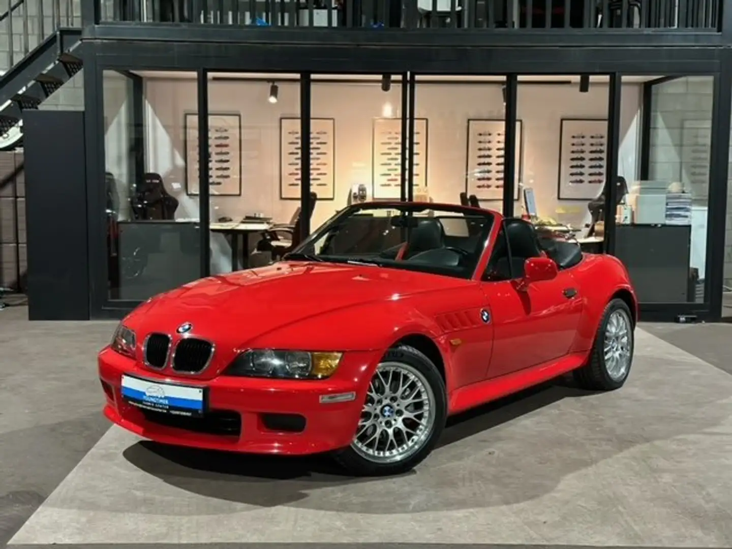 BMW Z3 2.0i Roadster, M-pakket, Topconditie, 18" velgen Rood - 2