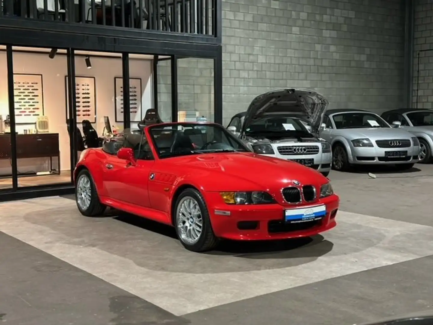 BMW Z3 2.0i Roadster, M-pakket, Topconditie, 18" velgen Rood - 1
