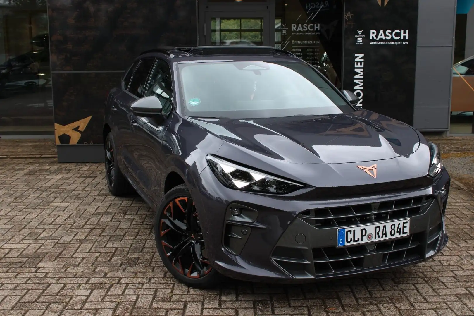 CUPRA Terramar 1.5 e-HYBRID VZ DSG +PANO.+LEDER+360°++ Violett - 2