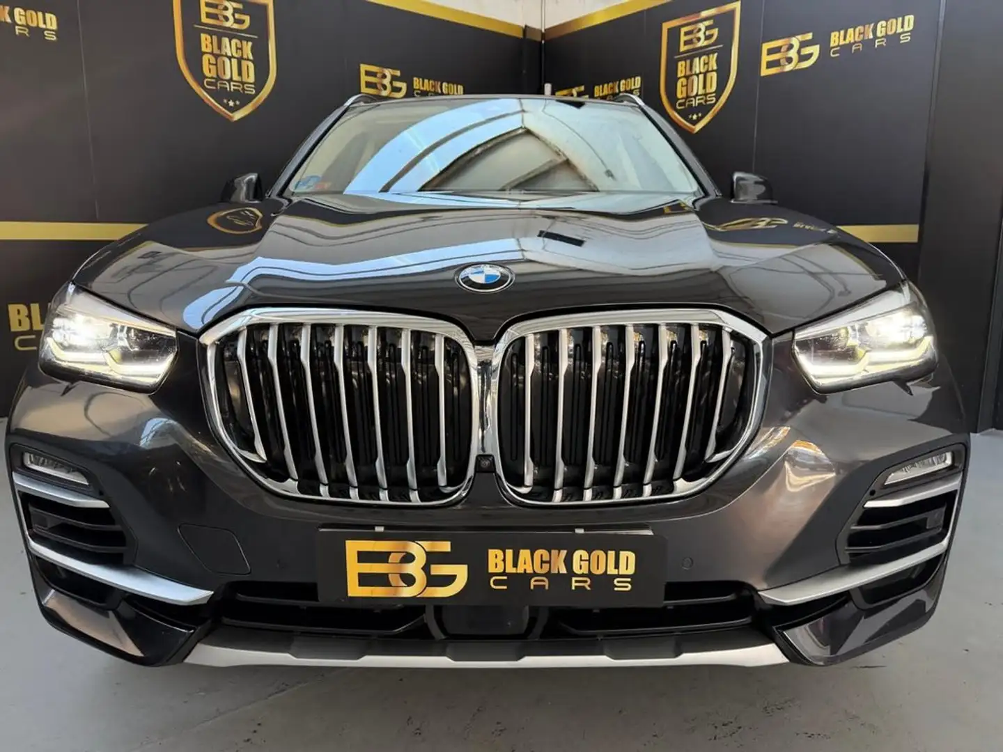 BMW X5 xDrive45e Gris - 2