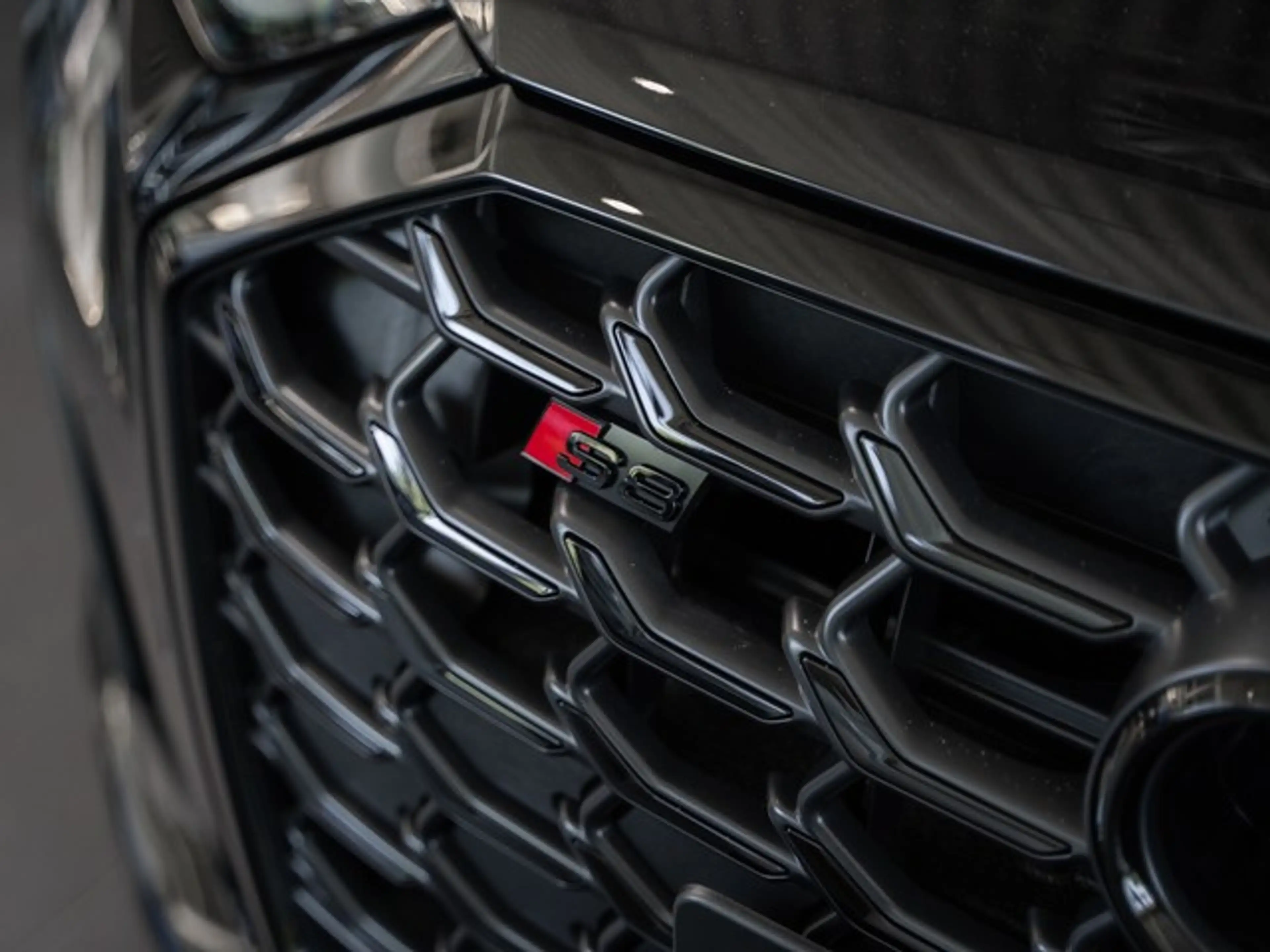 Audi S8 TFSI quattro ACC Dig.-Matrix LED Pano B&O Stand... — photo 9