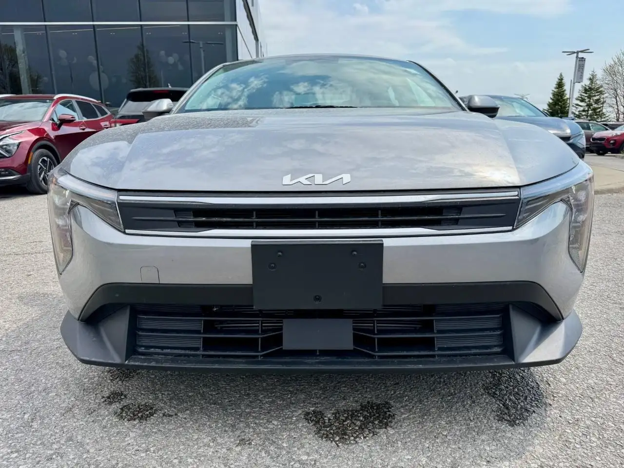 Kia K4 снимка Kia K4