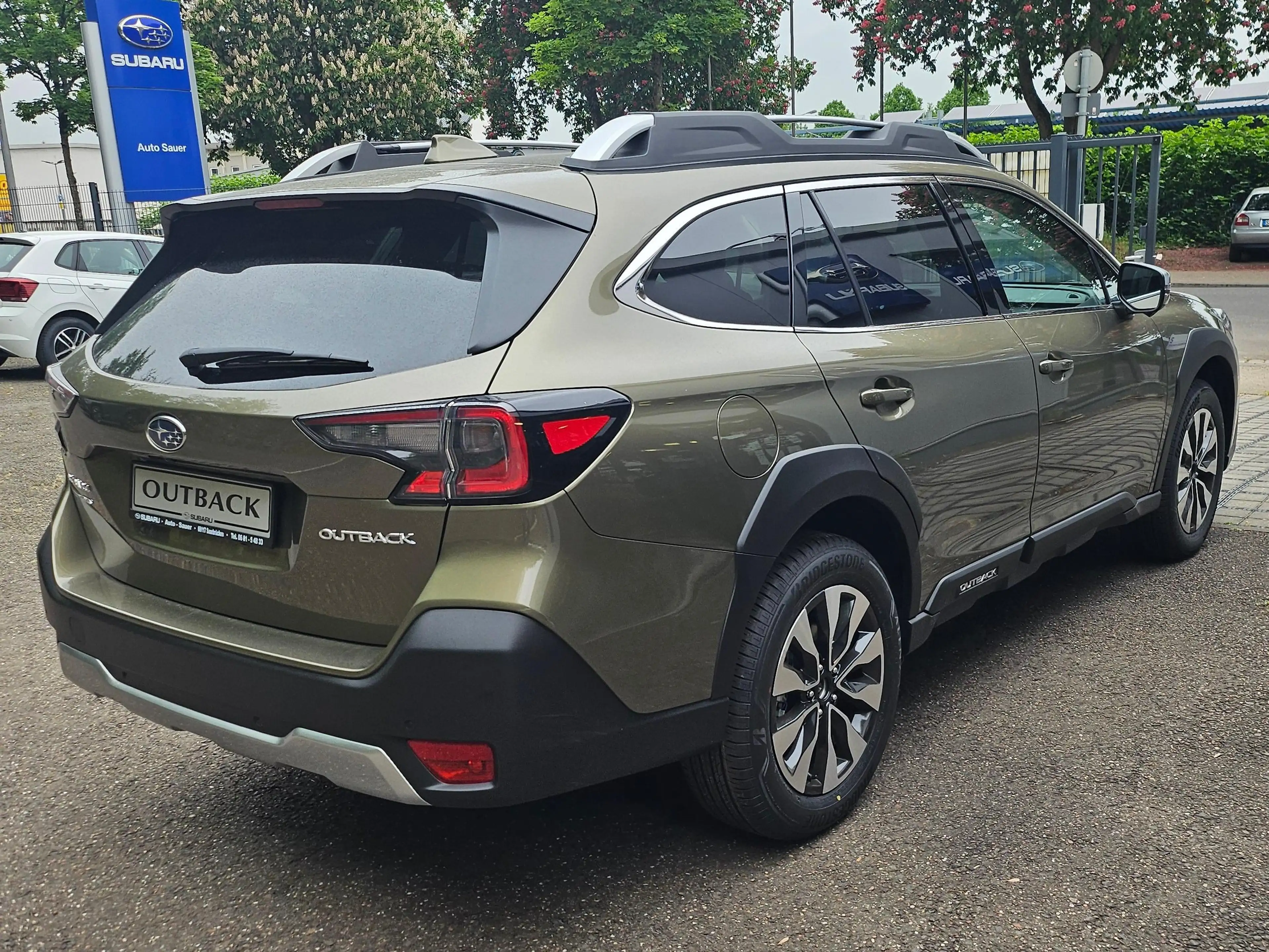 Subaru OUTBACK 2.5i Lineartronic Platinum — photo 4