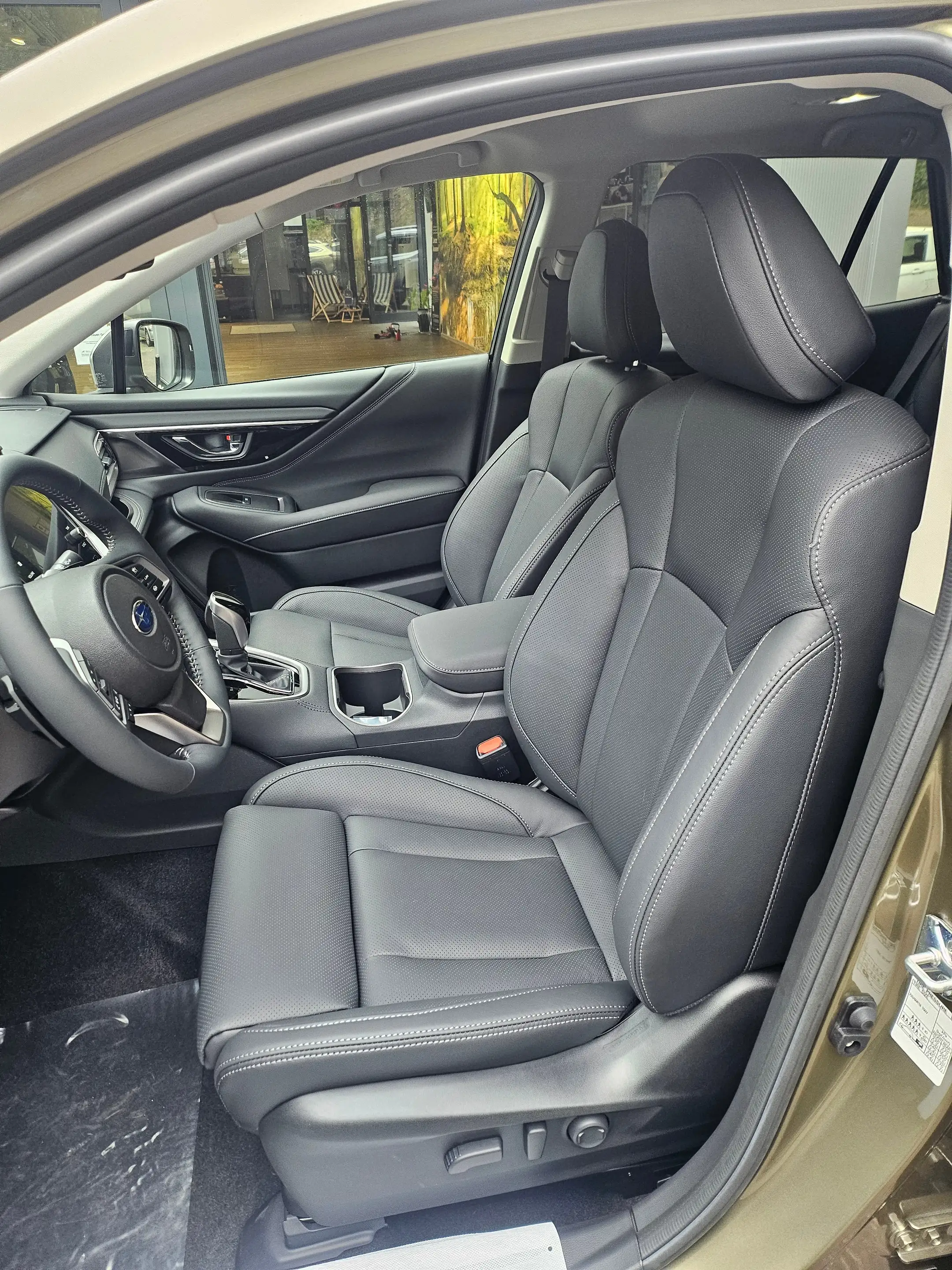 Subaru OUTBACK 2.5i Lineartronic Platinum — photo 7