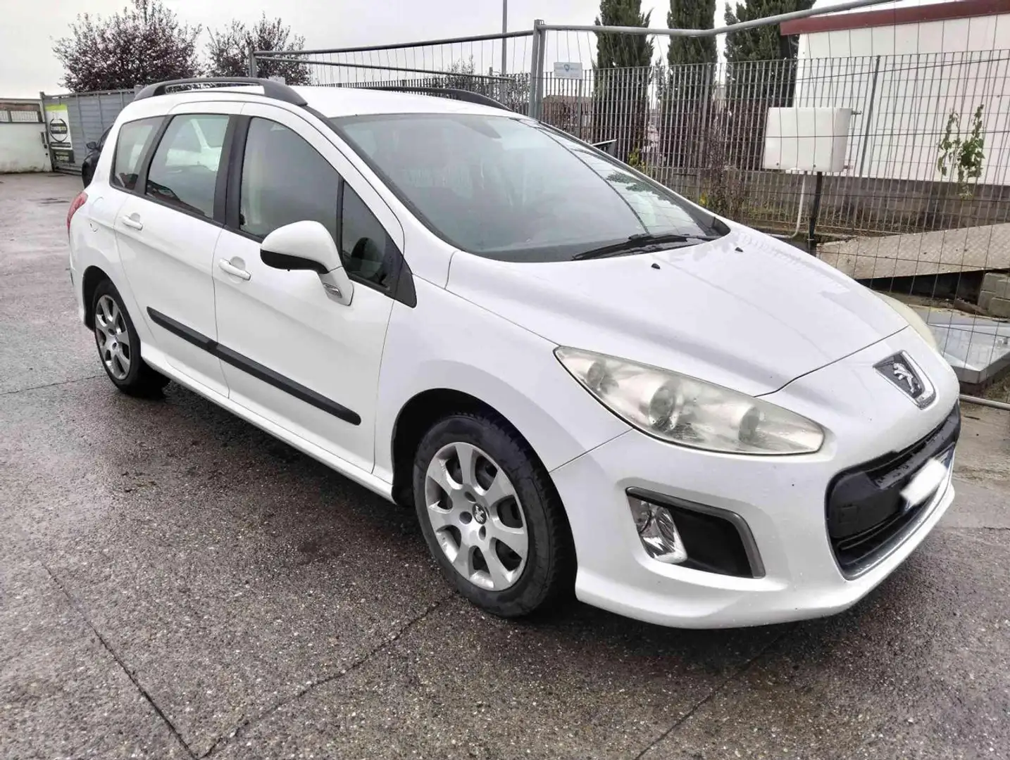 Peugeot 308 1.6 hdi Bianco - 1
