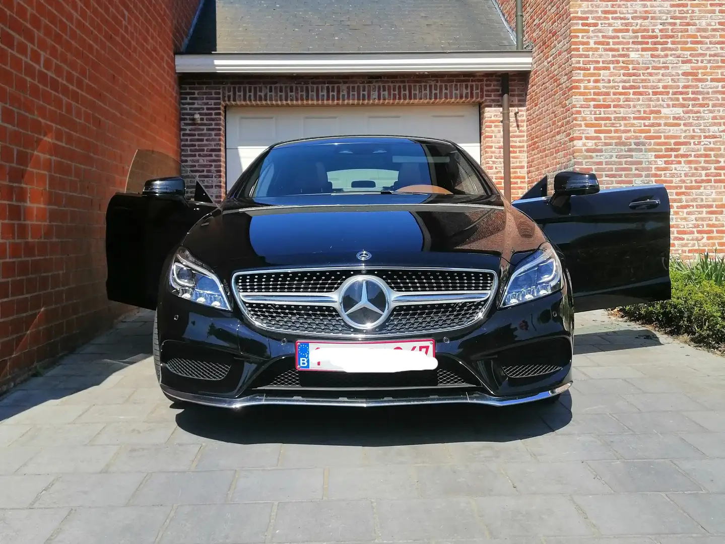 Mercedes-Benz CLS 220 Shooting break AMG Black - 2