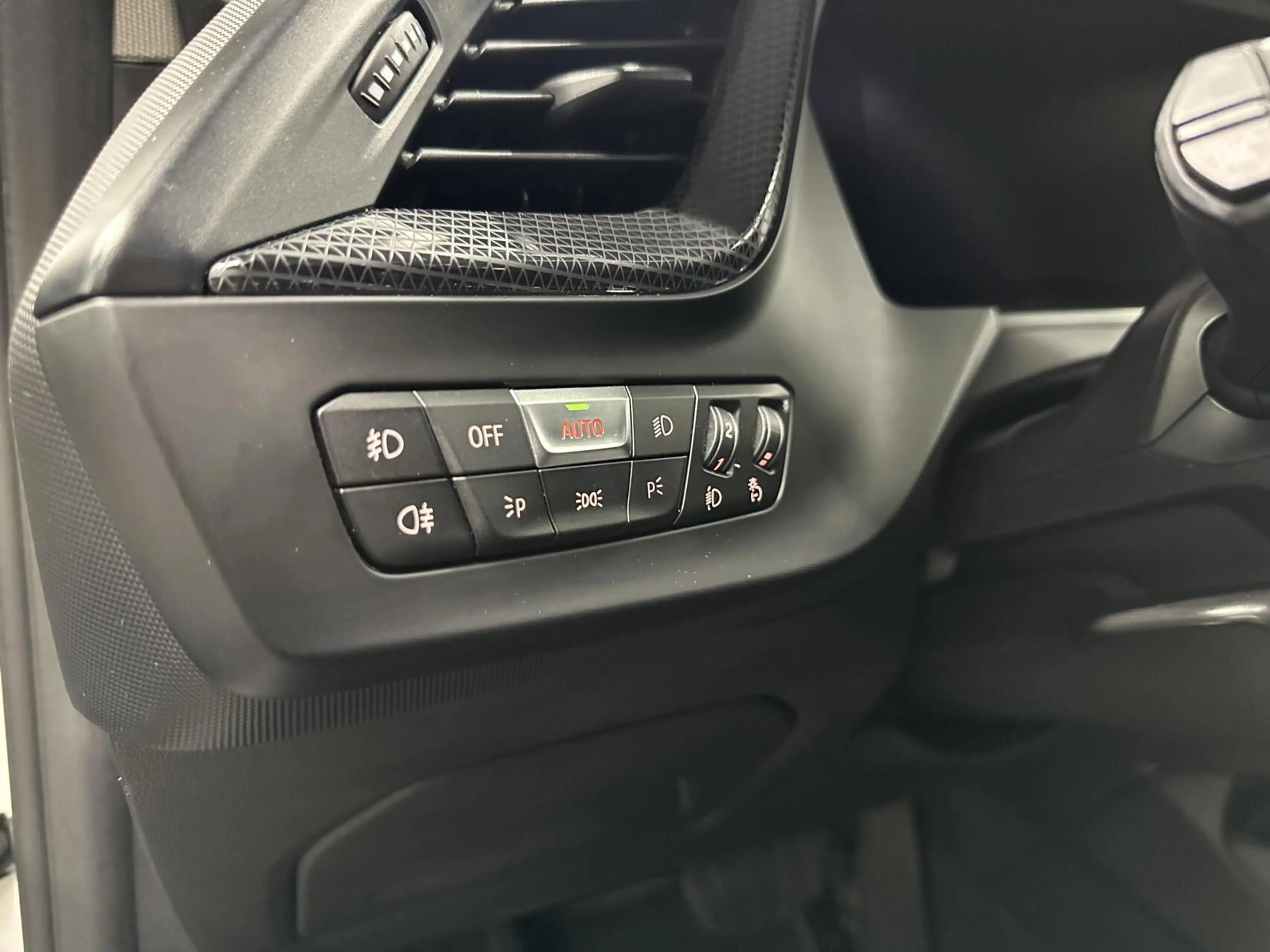 BMW 118 1-serie 118i High Executive CARPLAY NAVI CRUISE LM — photo 17