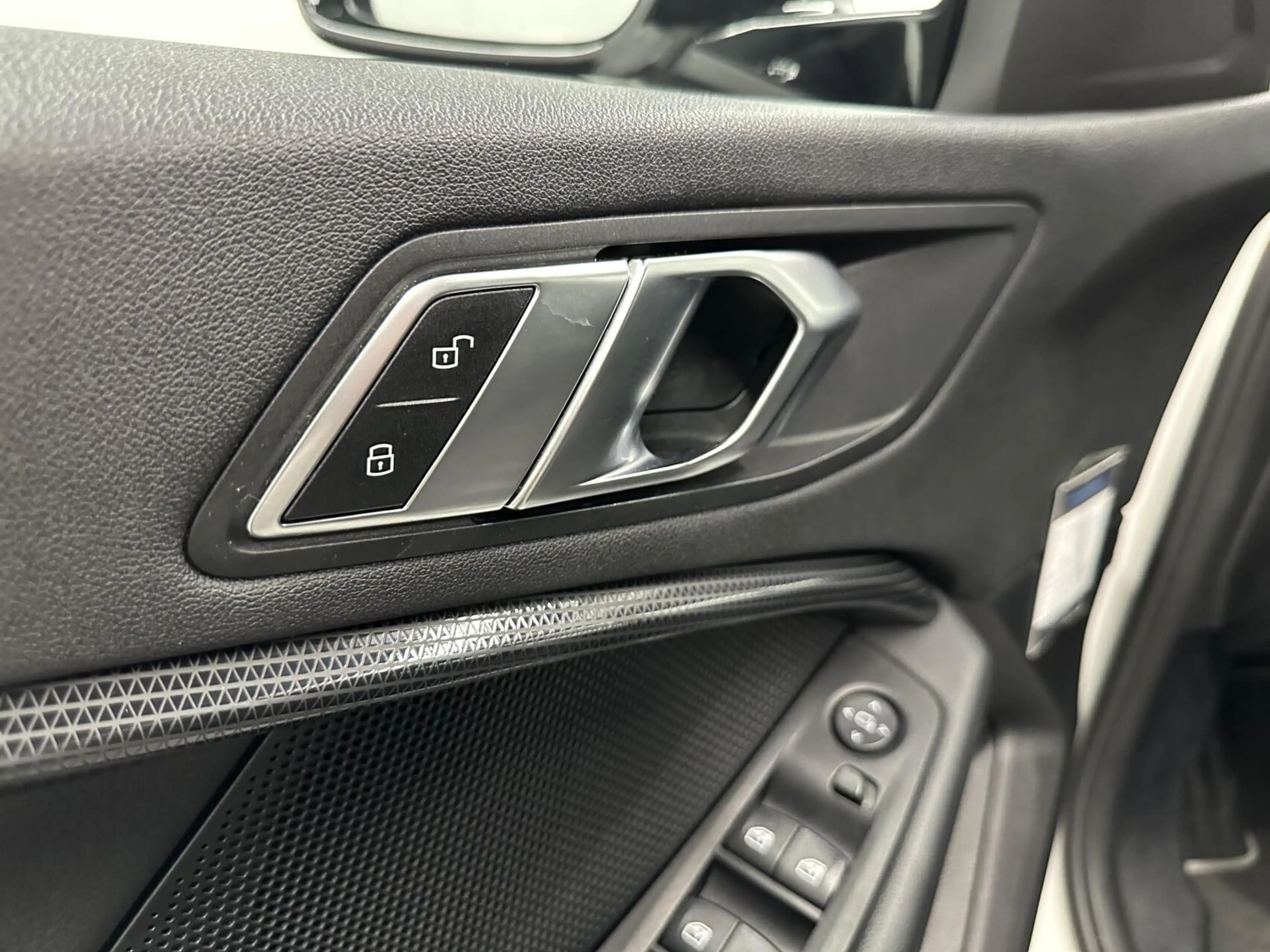 BMW 118 1-serie 118i High Executive CARPLAY NAVI CRUISE LM — photo 15