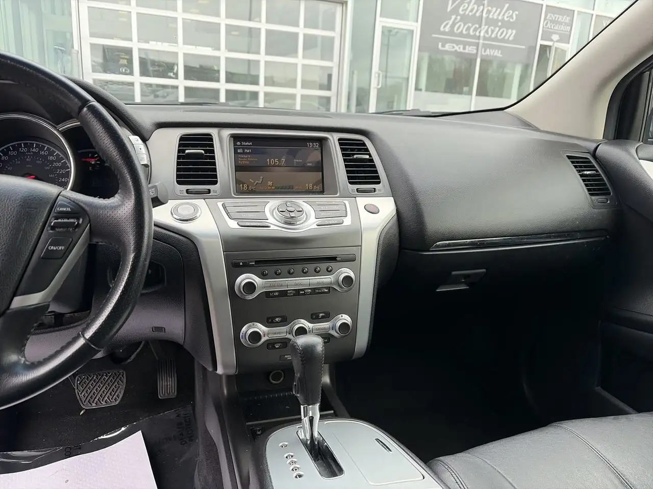 Nissan Murano снимка Nissan Murano