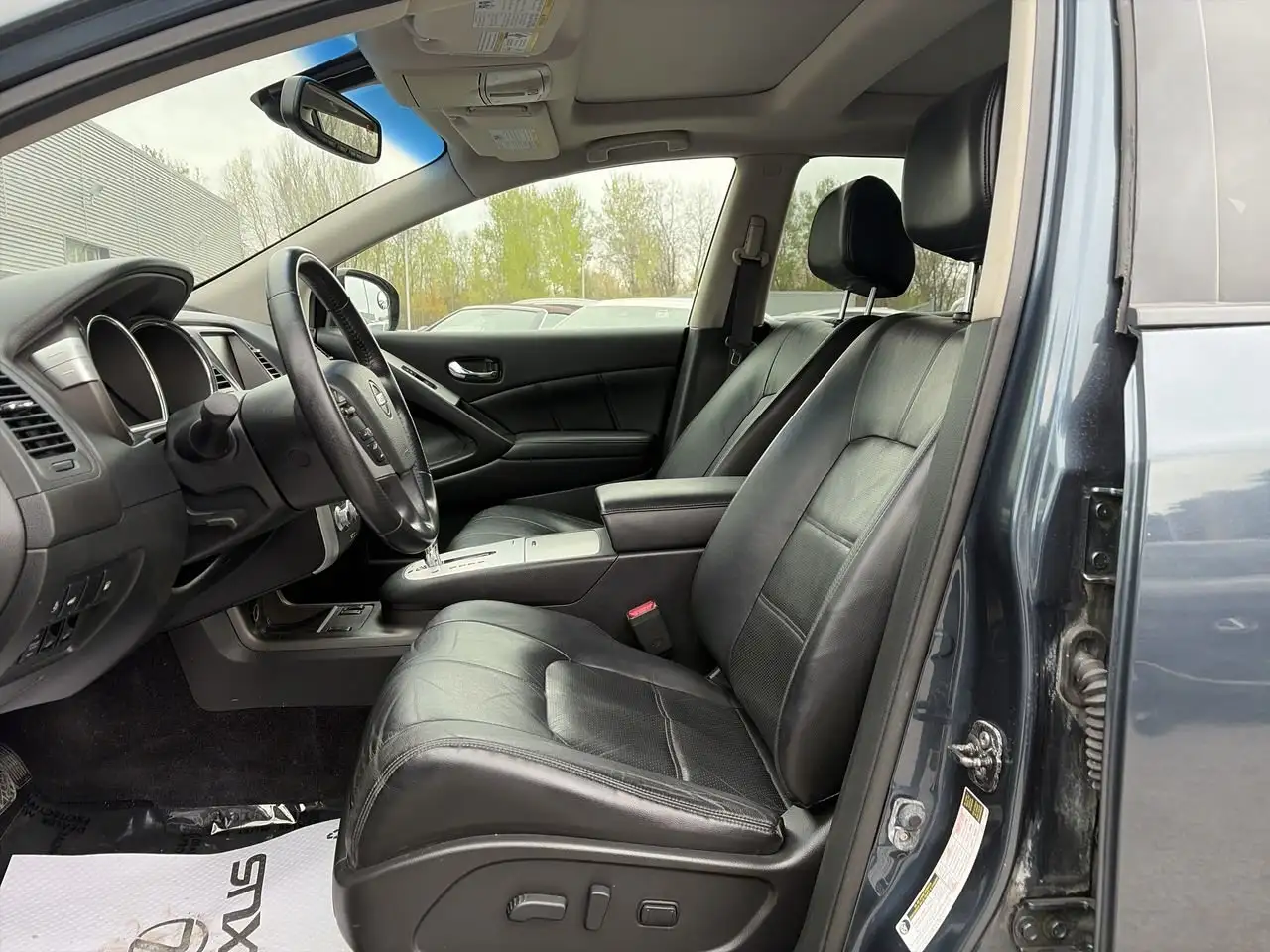 Nissan Murano снимка Nissan Murano