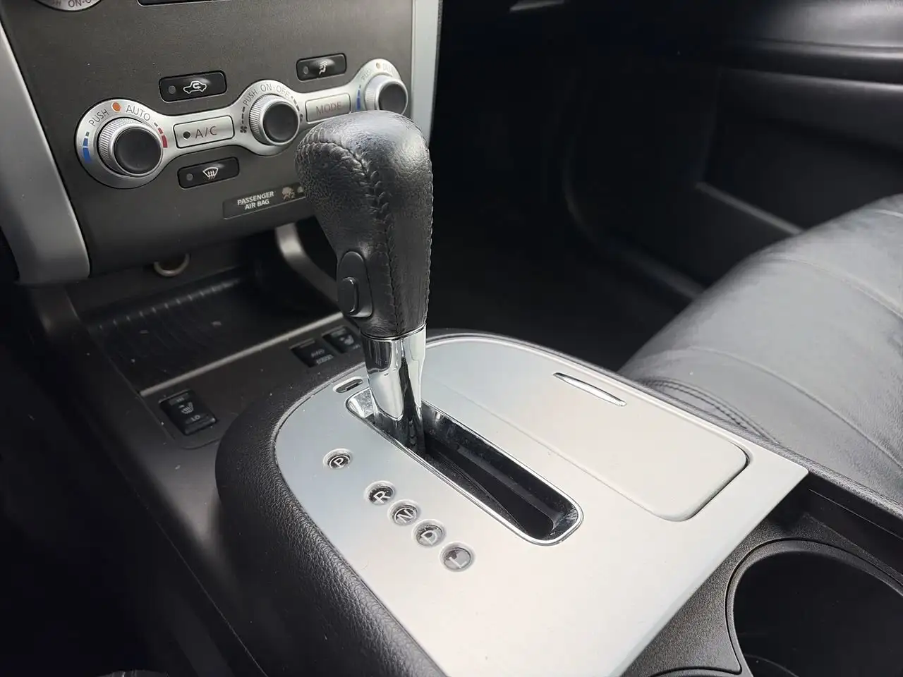 Nissan Murano снимка Nissan Murano