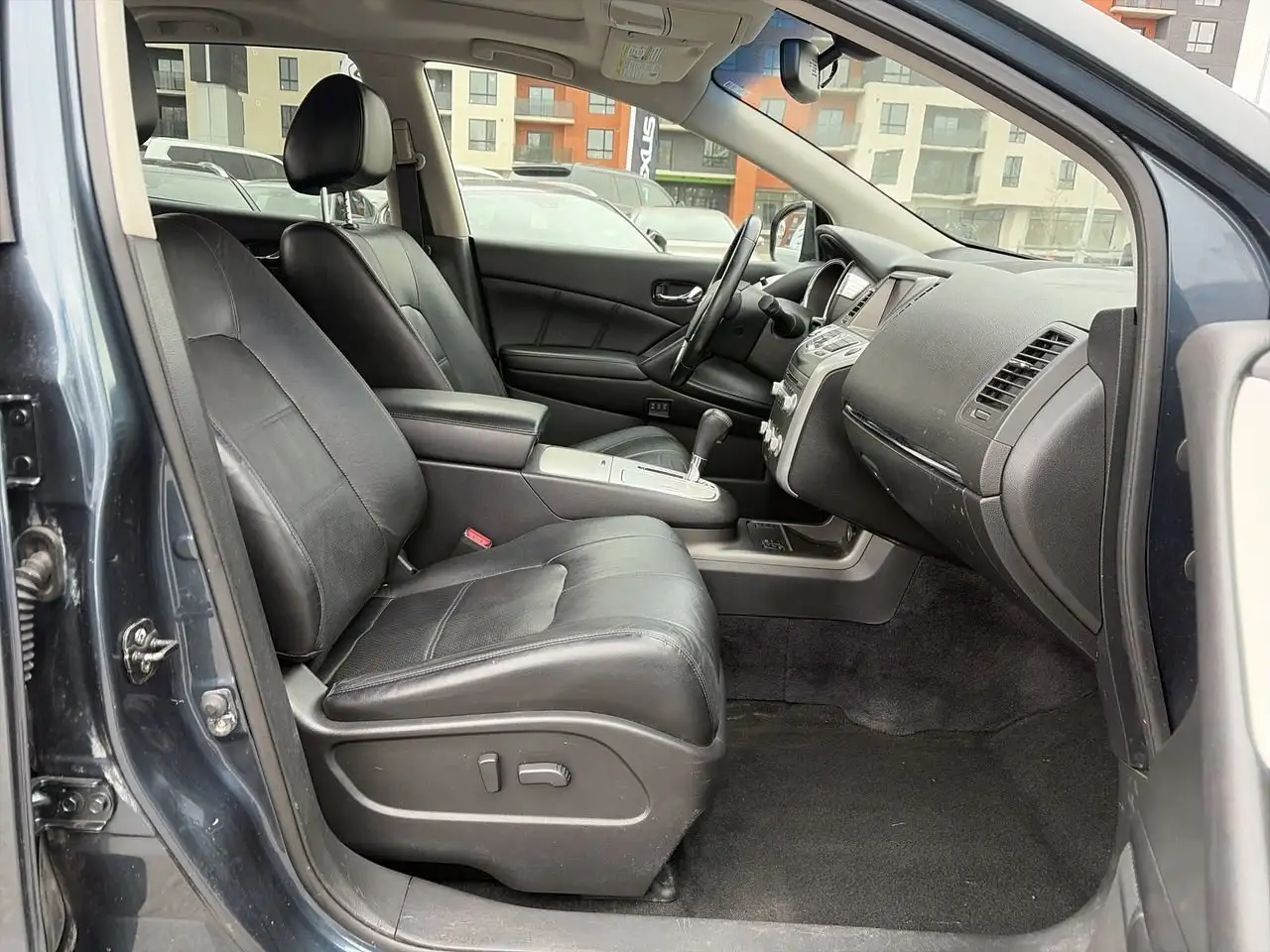 Nissan Murano снимка Nissan Murano