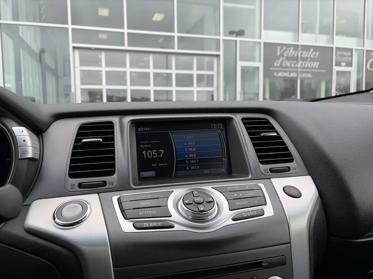 Nissan Murano снимка Nissan Murano