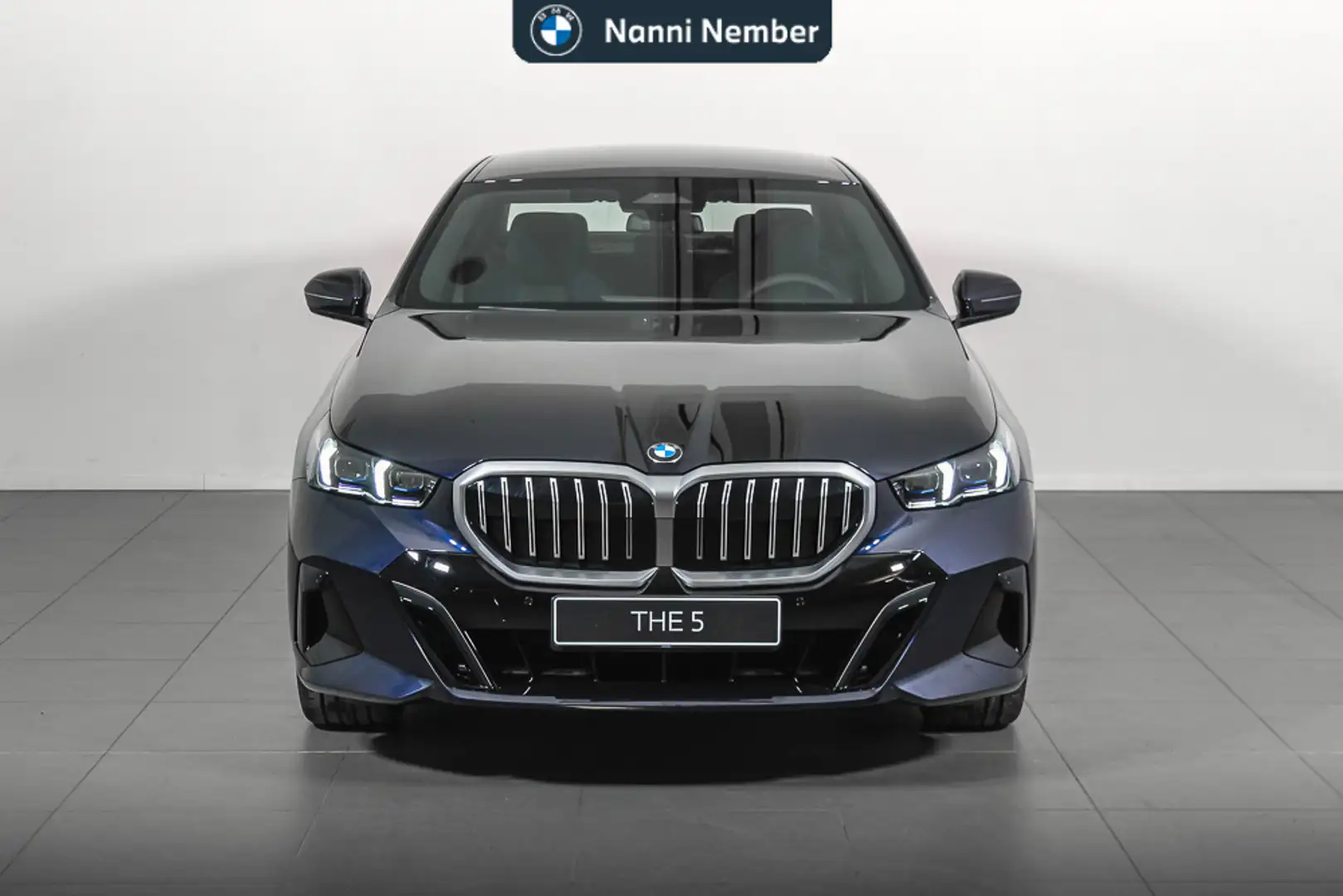BMW 520 i MSport Nero - 2