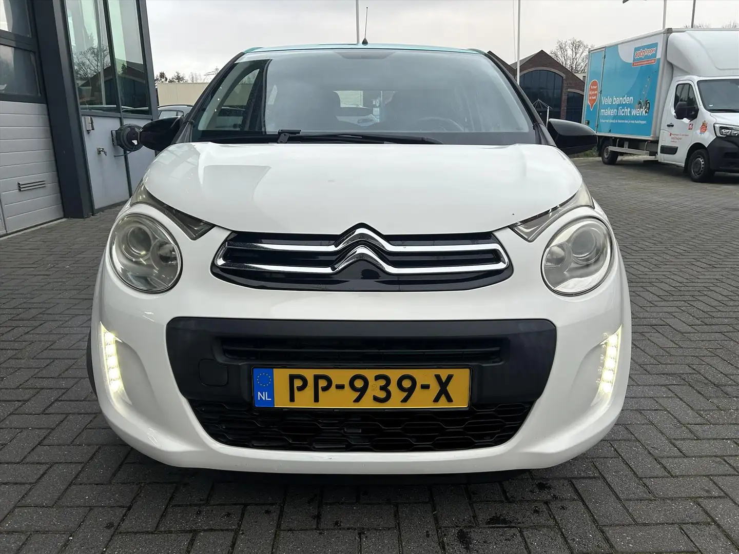 Citroen C1 1.0 e-VTi 68 AirDream Feel, Airco, BT, 12mnd Bovag Wit - 2