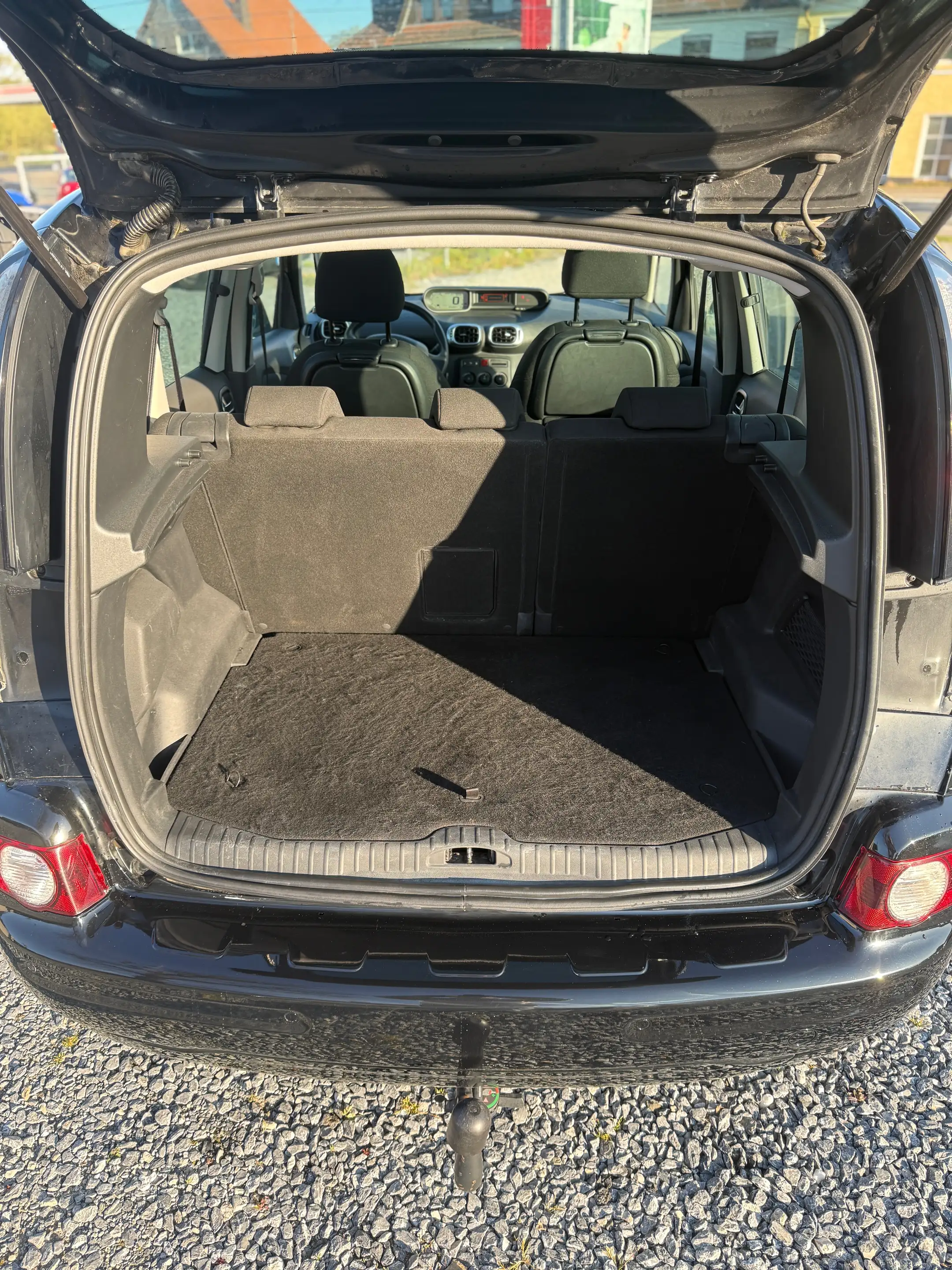 Citroen C3 Picasso Selection | 1. Hand | Panoramadach | AHK | TÜV 01/27 | — photo 6