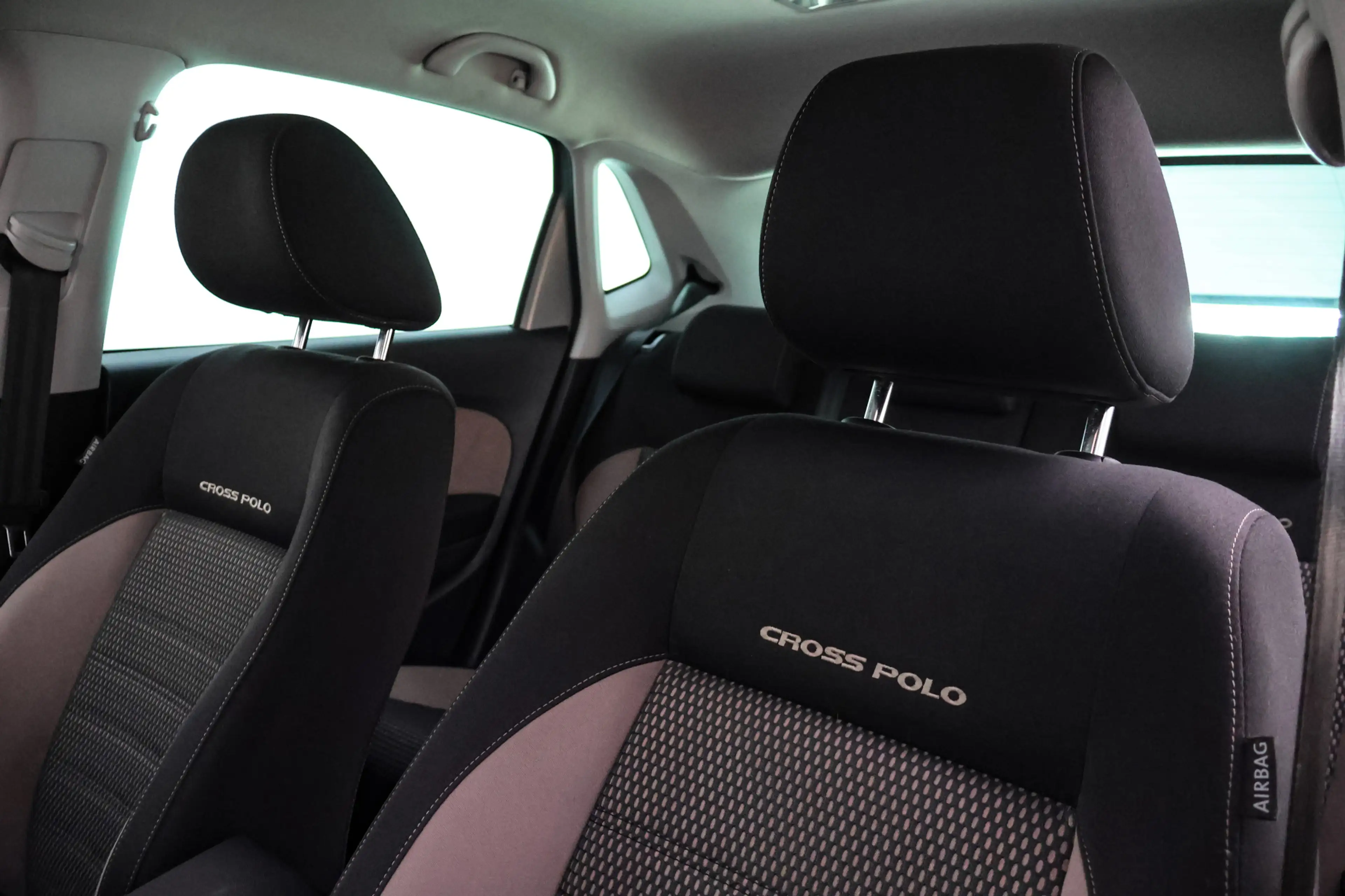 Volkswagen Polo Cross 1.4-16V Dsg XENON | STOELVERW | NAVI | CLIMA | CRU — photo 24