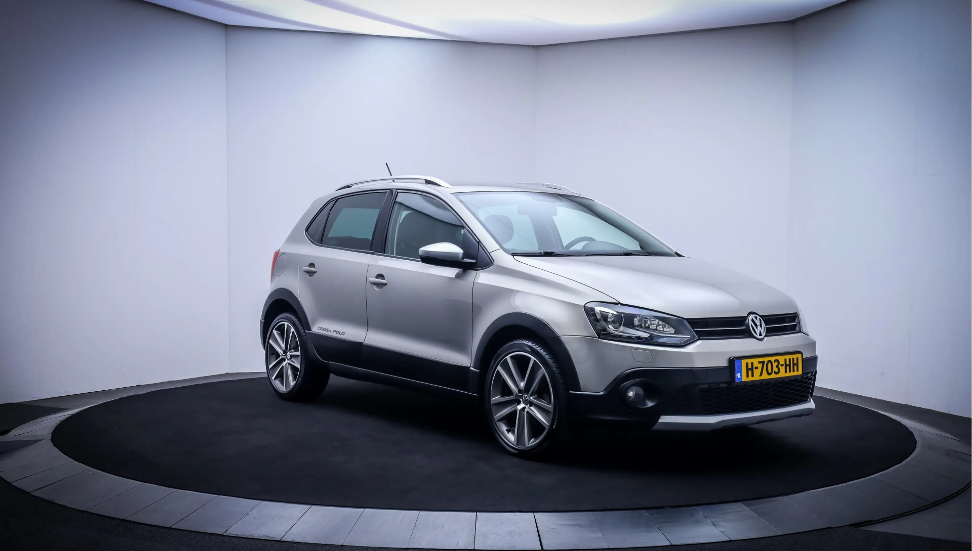 Volkswagen Polo Cross 1.4-16V Dsg XENON | STOELVERW | NAVI | CLIMA | CRU — photo 3