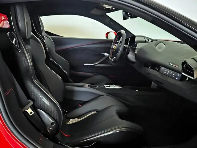 Ferrari 296 view 15