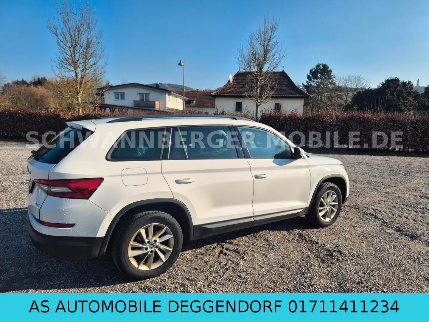 Skoda Kodiaq Ambition 4x4-DSG-7.SITZER-AHK-NAVI-PDC Wit - 2