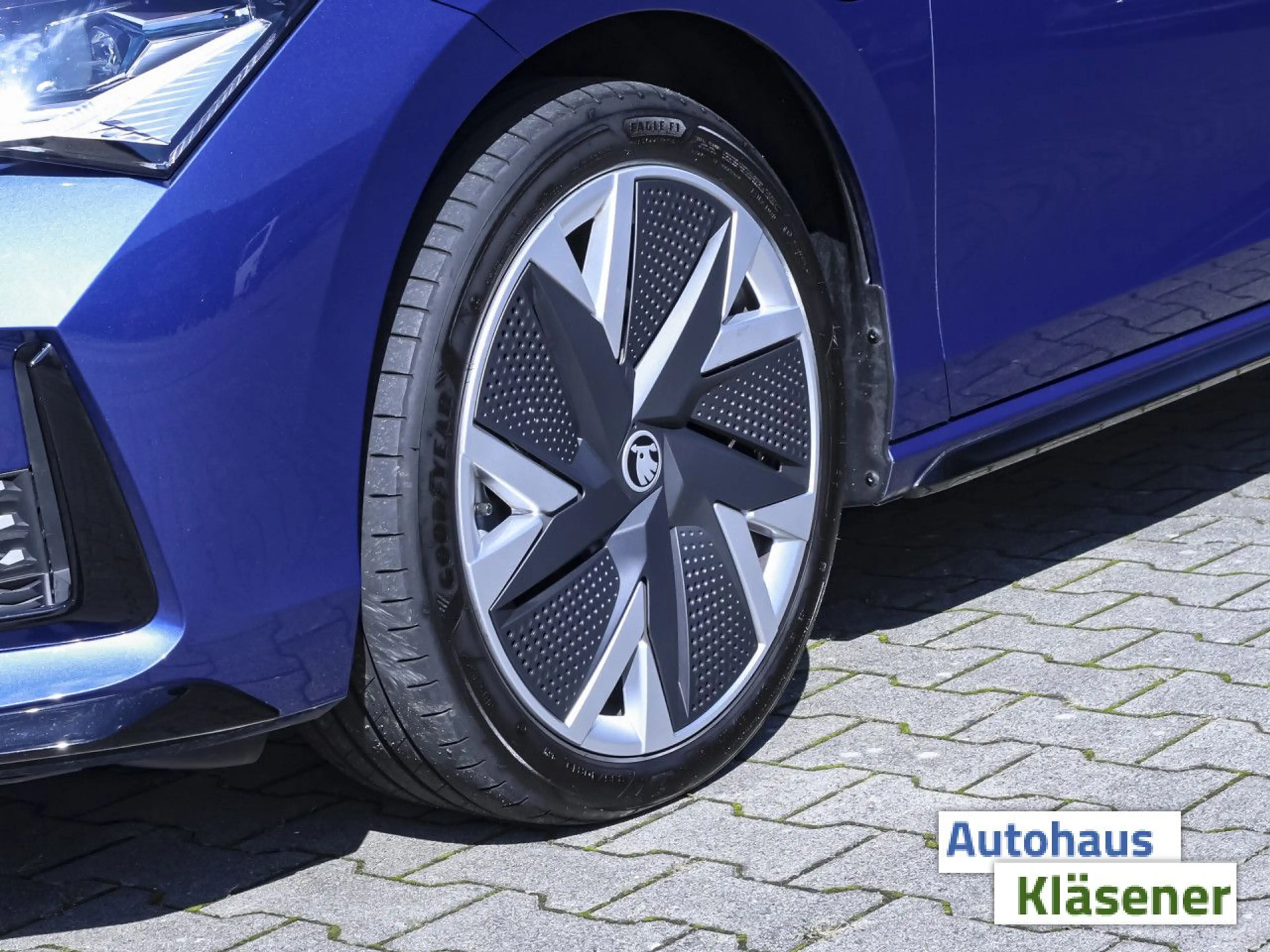 Skoda Superb Combi SP-Line iV 1.5TSI DSG AHK MATRIX DCC — photo 9