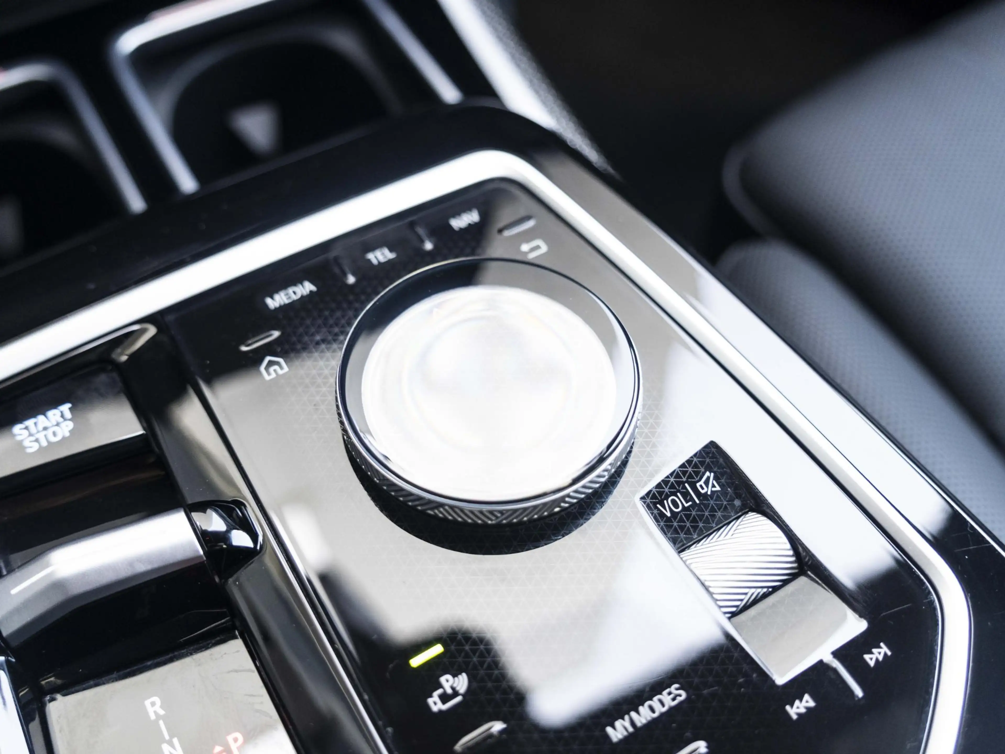 BMW i7 xDrive60 | M Sportpakket Pro | Connoisseur Pack | — photo 15