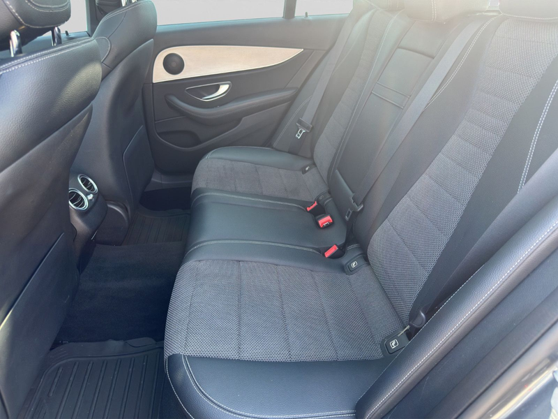 Mercedes-Benz E 200 T-Modell 4Matic | Pano| 360°|WKR| — photo 13